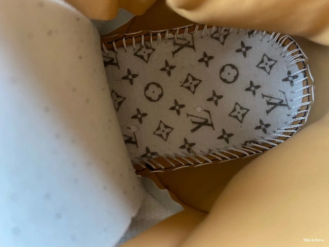 Reps TBK Jordan OFF-WHITE 1 LV Air x 0715